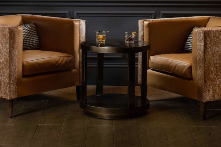 Lounge 86 of 122
