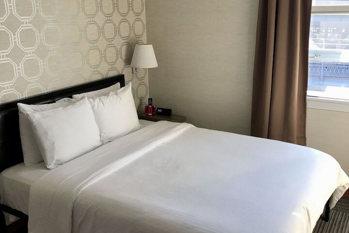 Room 60 of 89