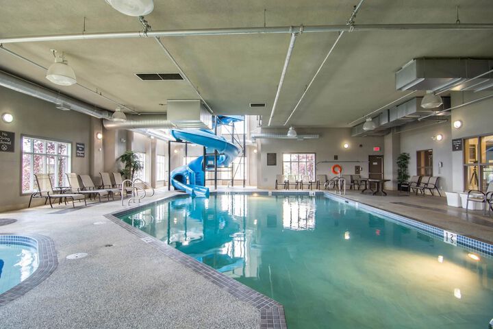 Pool 4 of 33