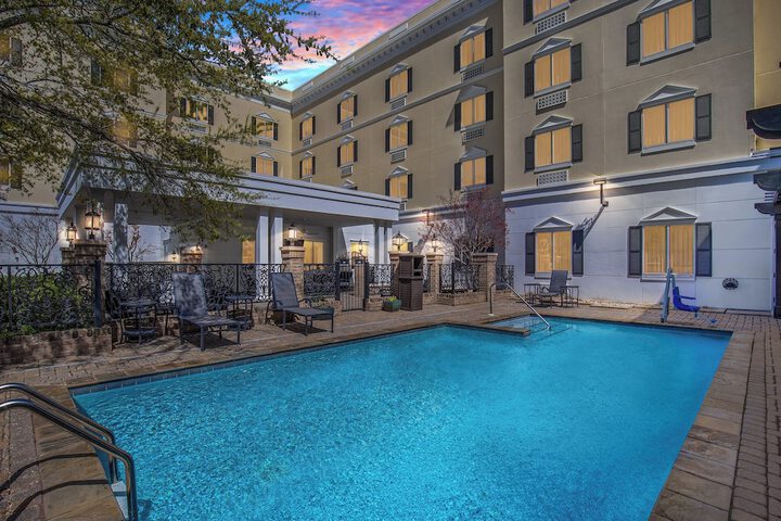 Candlewood Suites Mobile‑Downtown by IHG