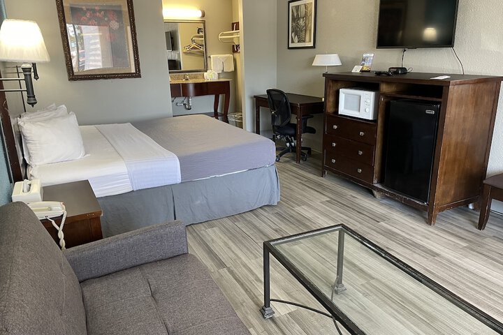 Room 31 of 42