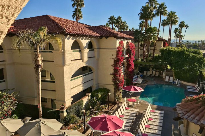 Best Western Plus Las Brisas Hotel