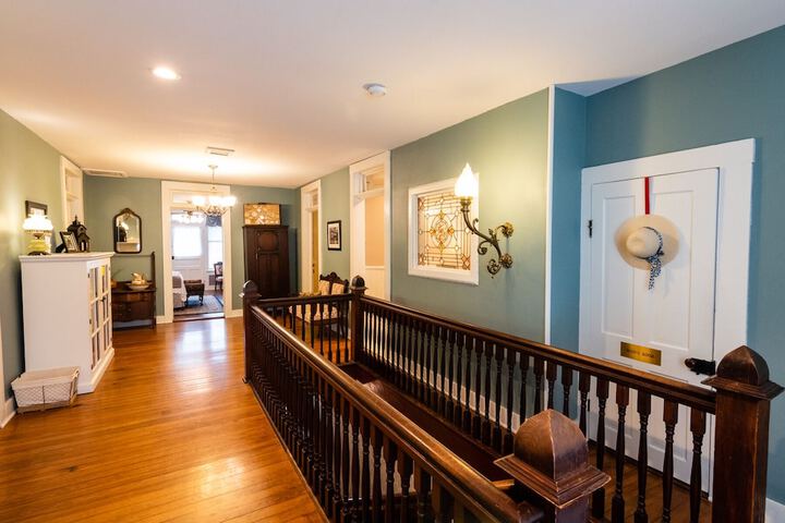 Kennedy Manor B & B