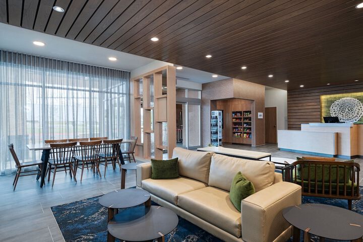 Hotel Interior 6 of 25