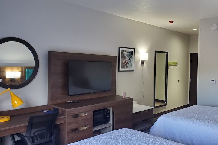 Room 22 of 44