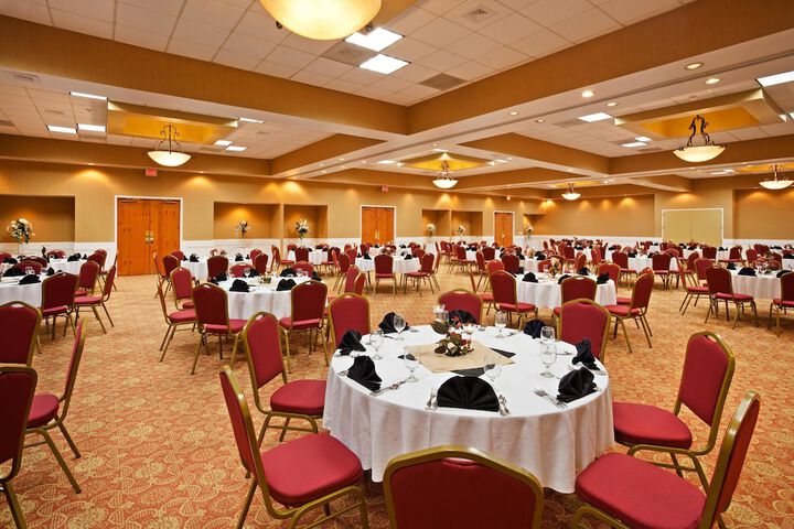 Ballroom/Hall 50 of 53