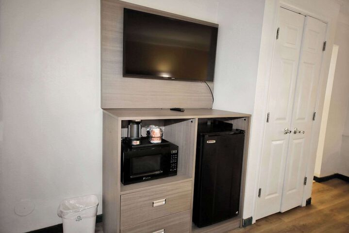 Room 31 of 48