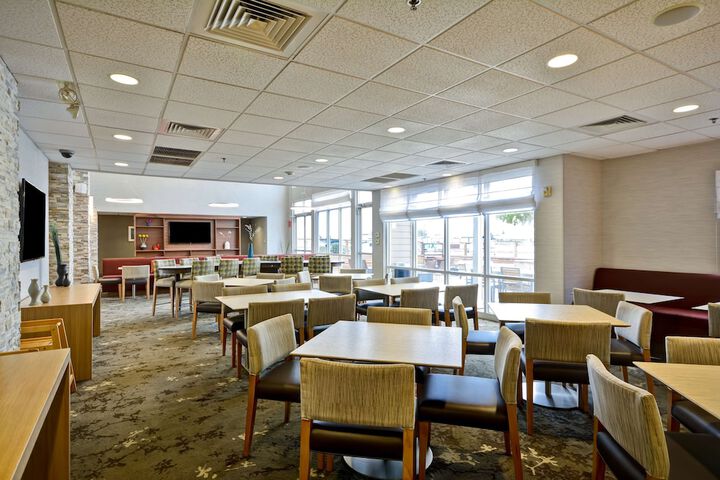 Homewood Suites by Hilton Oakland-Waterfront