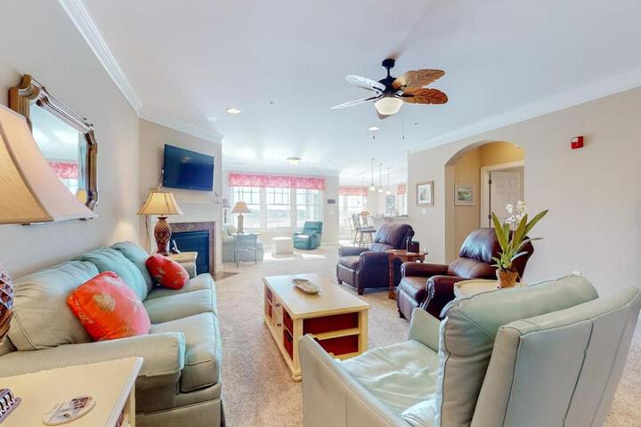 Bayside Resort --- 31738 Lakeview Dr #202A