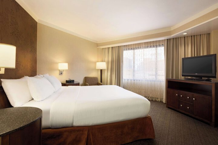 Room 47 of 103