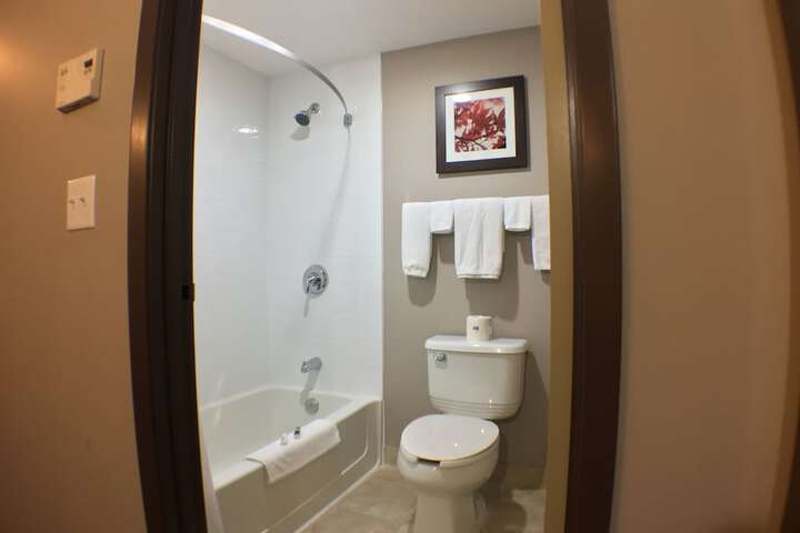 Room 8 of 55