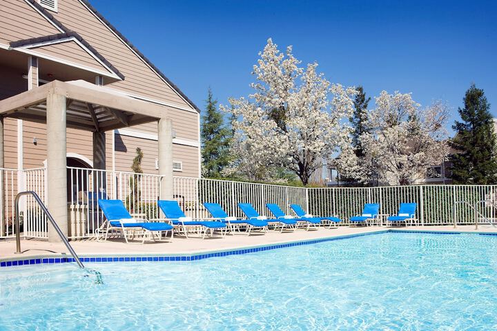 Pool 4 of 22
