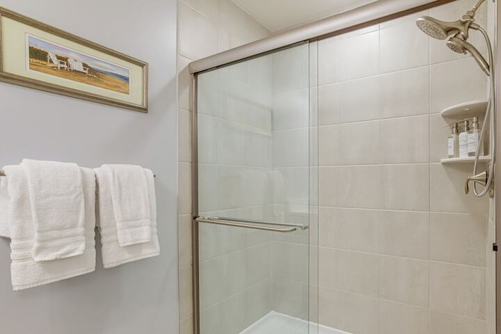 Walk to Dtwn: Waterfront Eastern Shore Townhome!