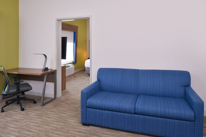 Room 25 of 55