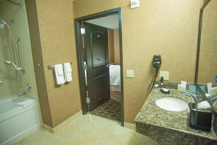 Hampton Inn & Suites Palestine