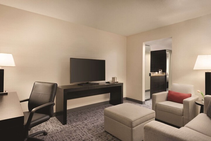 Room 22 of 38