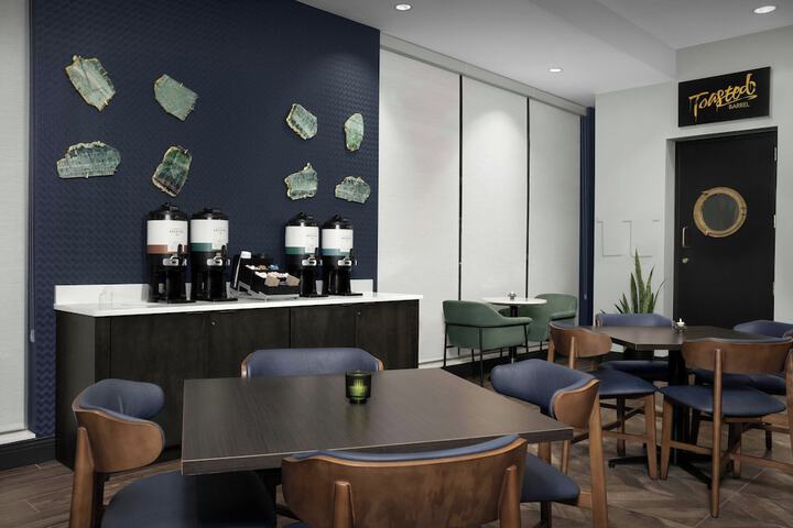 SpringHill Suites Savannah Downtown / Historic District