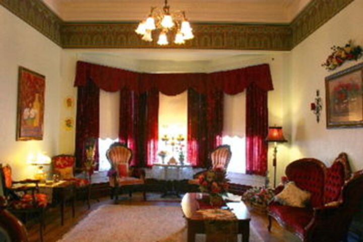 Powers Mansion