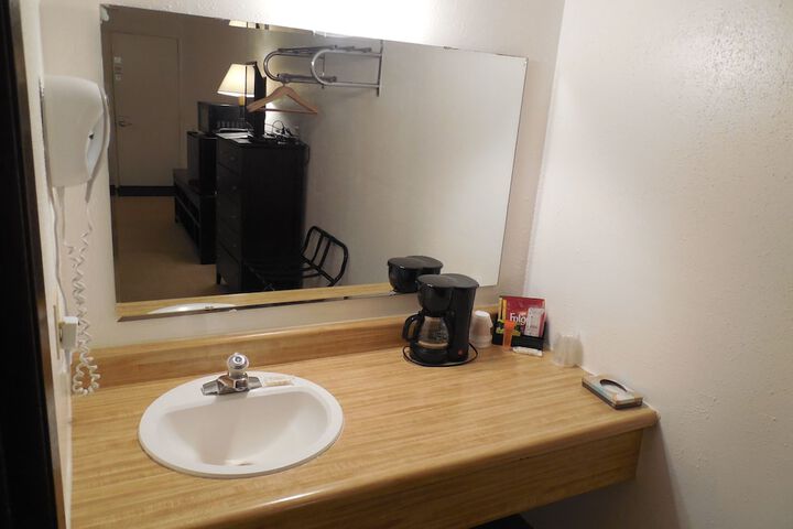 Room 20 of 54