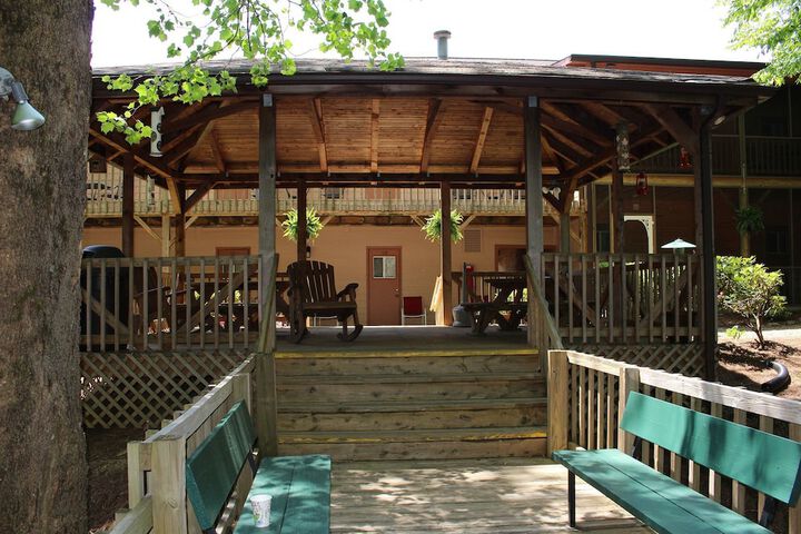 Jonathan Creek Inn