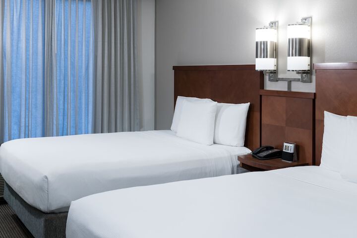 Room 16 of 35