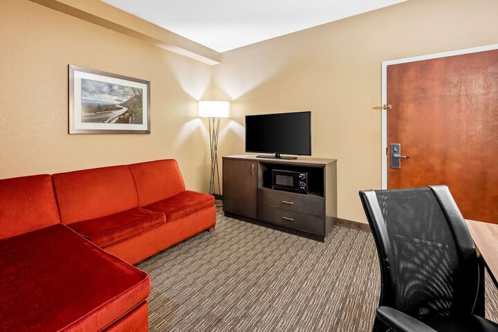 La Quinta Inn & Suites by Wyndham Boone University