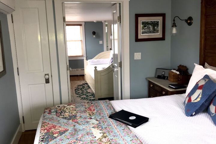Room 47 of 63