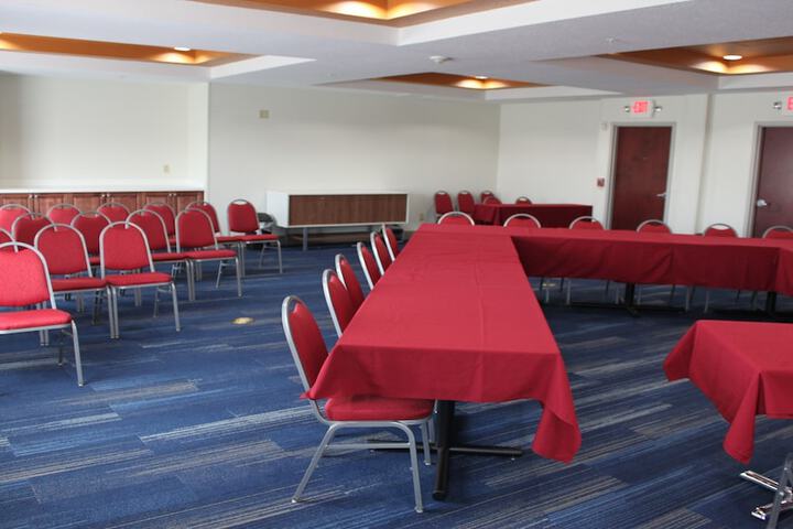 Holiday Inn Express Hotel & Suites Orlando South-Davenport by IHG