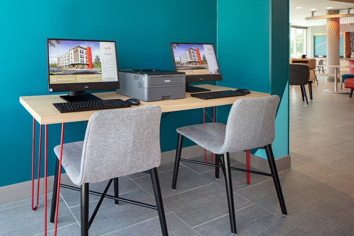 avid hotels Madison - Monona by IHG