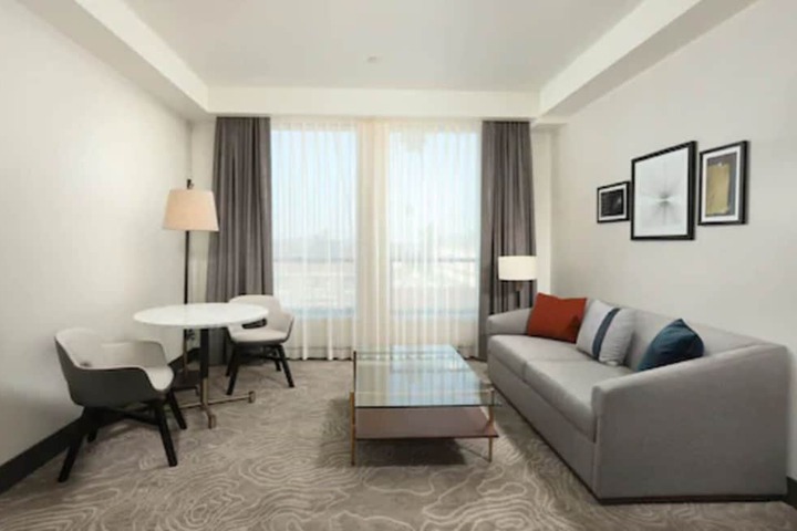 The Glenmark Glendale, a Tribute Portfolio Hotel