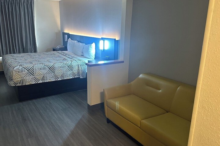 Motel 6 Anderson IN - Indianapolis