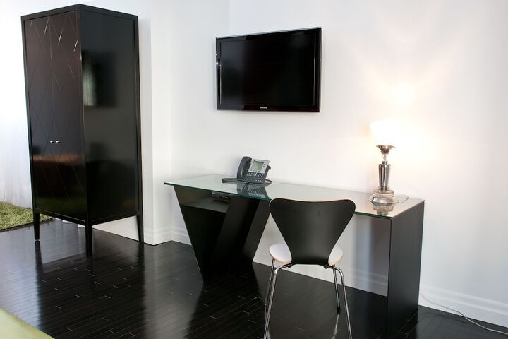 Room 52 of 78