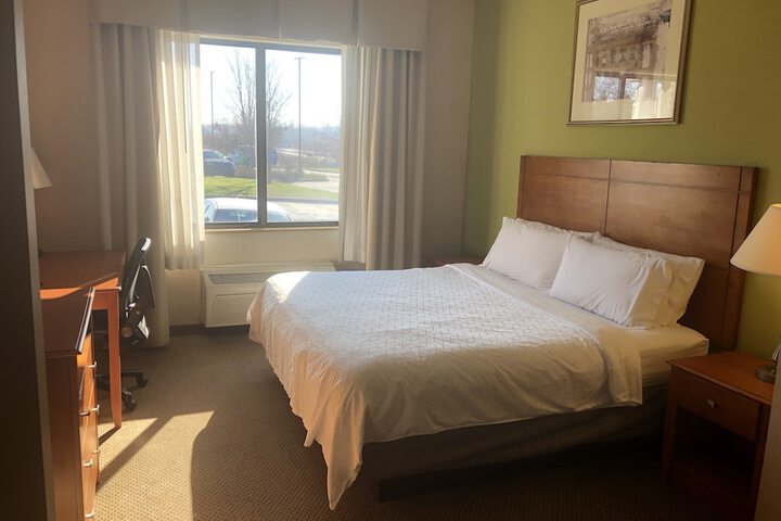 Room 26 of 47