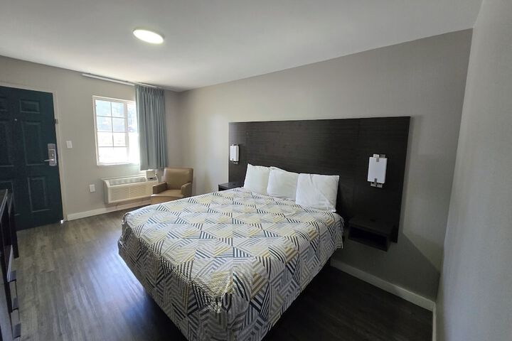 Deerfield Inn McComb I-55
