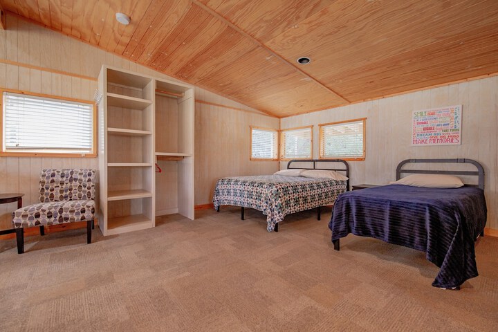 Room 20 of 85