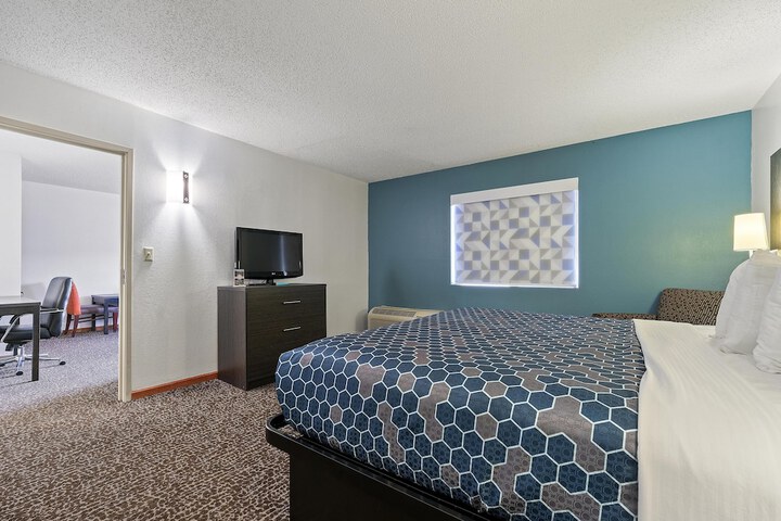 Room 9 of 45