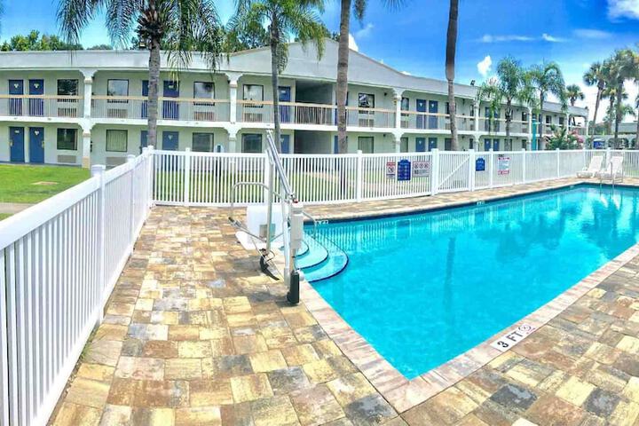 Pool 7 of 39