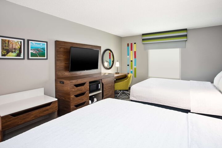 Room 31 of 46