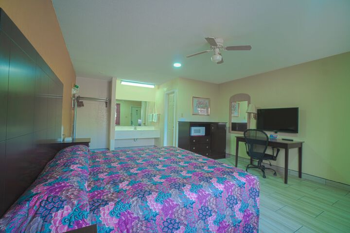 Room 59 of 70