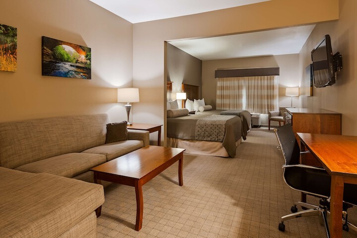 Room 21 of 34