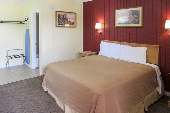 Room 35 of 40
