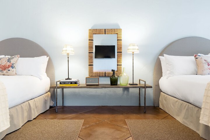 Room 48 of 67