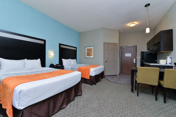 Room 22 of 34