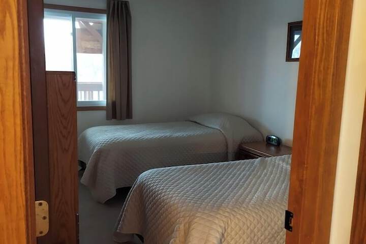 Lakeview Lodge