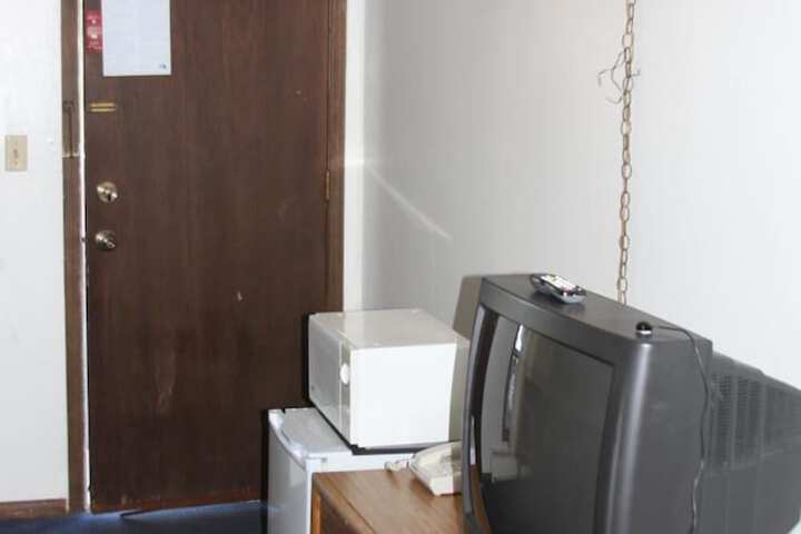 Room 21 of 31