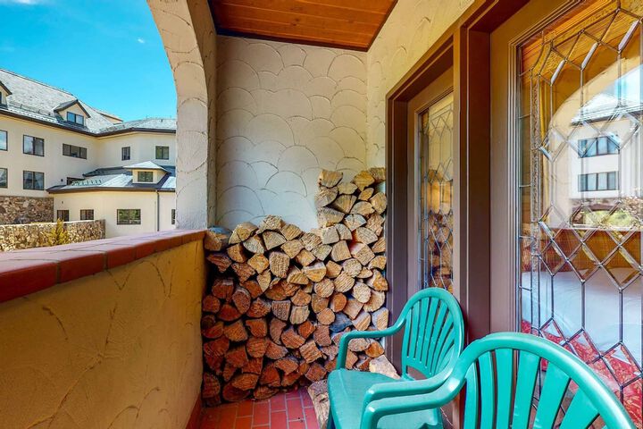 Terrace/Patio 212 of 222
