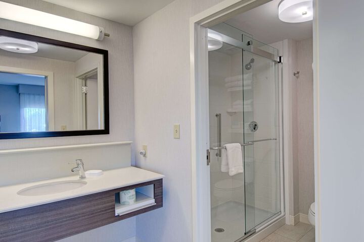 Room 16 of 47