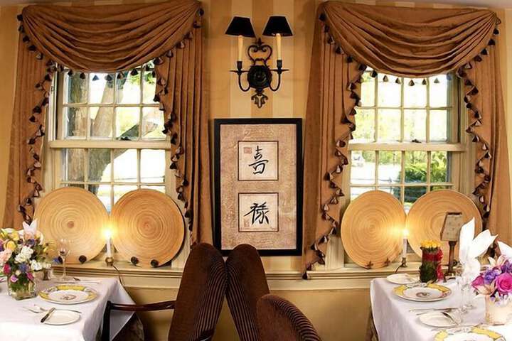 Dining 87 of 112