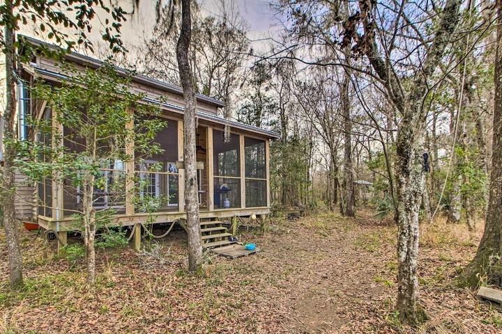 Secluded Santee River Island Retreat w / Dock!