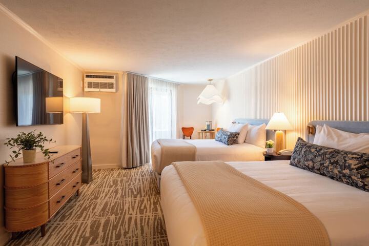 The Meadowmere Resort
